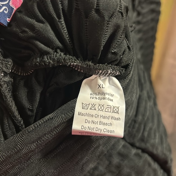 Butt-Lifting Biker Shorts XL - Picture 5 of 5